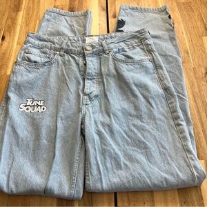 BoohooMAN x Space Jam “Tune Squad” Daffy Duck Light Wash Jeans Size 30